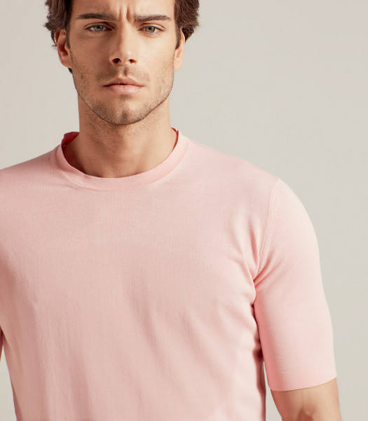 t-shirt-rosa-in-cotone-fit-dritto